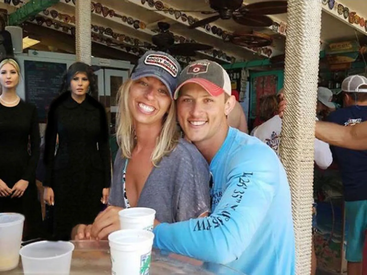 funny-engaged-couple-photobomb-photoshop-request-original-5954fb701933c__605